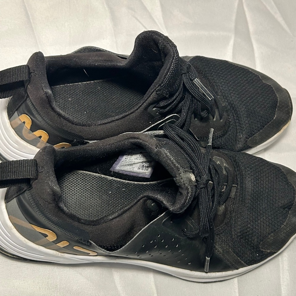 Nike Air Max Bella TR 3 Womens Training Shoes‎ Black Gold CJ0842-005 Size 8 - Picture 5 of 7